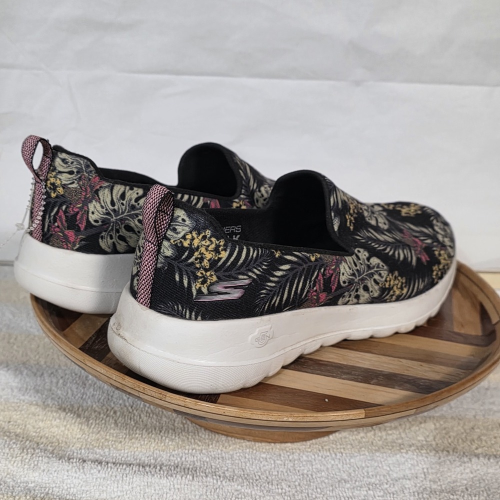 Skechers GoWalk Air Cooled Goga Mat Slip On Shoes Womens Size 8 Black Floral - Picture 15 of 15